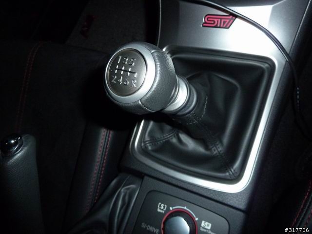 [開箱]久違的IMPREZA WRX STI SEDAN（GVF）新增底盤照片