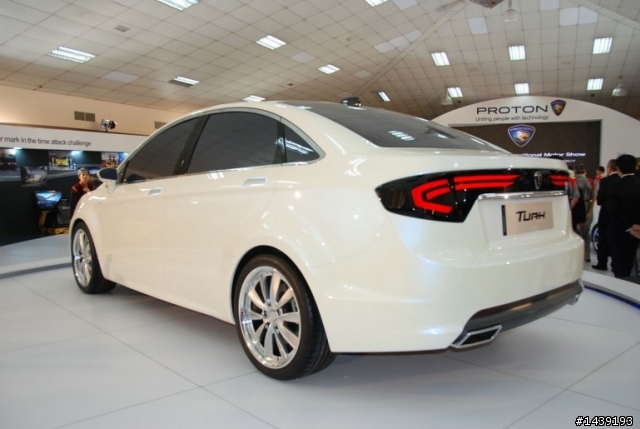 好漂亮的車歐!LUXGEN GP別輸給它歐~