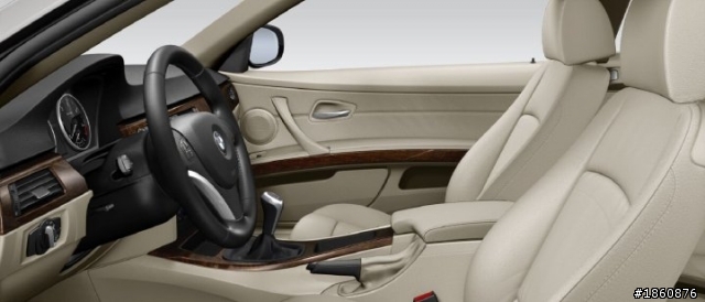 [分享] 北美 2010 328i xDrive coupe 紅色雙門