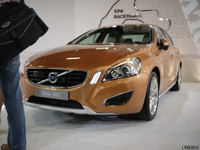 (更新(爆?S60出動))年車展2011(2010) VOLVO的SG最正最爆 CAR SHOW NEW S60 T5搶先發 呵呵