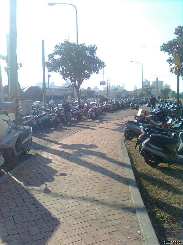 號稱, 號稱啦, 全台唯一環市自行車道....