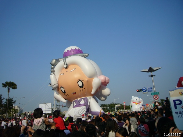 今天夢時代氣球大遊行.......