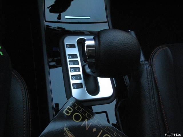2010 Escape 悍動版(黑)