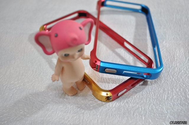 分享  I phone 4 之超人大戰鋼鐵人
