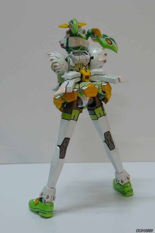 電腦戰機 1/100 飛燕女僕 萌葱白糸折鶴蘭