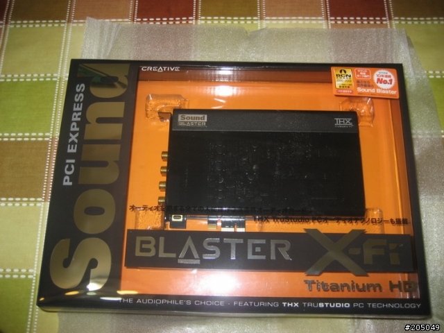 [開箱](2011/3/5更新)創新X-Fi Titanium HD 音效卡 不專業開箱(2011/3/5更新~升級3.5立體頭對RCA鍍銀連接訊號線)