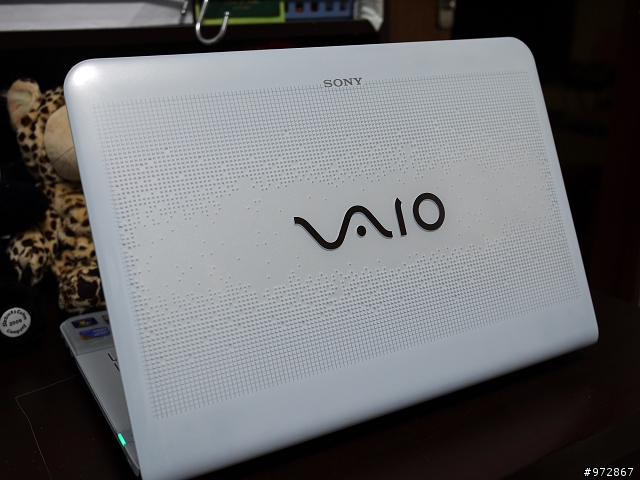 我的白色小雲朵~~VAIO E