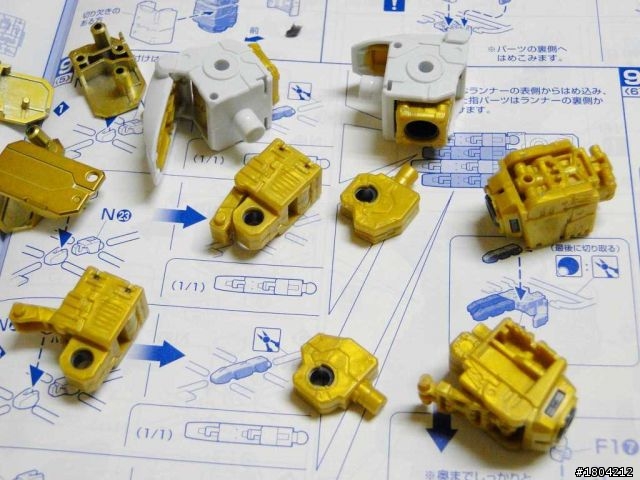 PG Strike Freedom 攻擊自由鋼彈 開箱+素組
