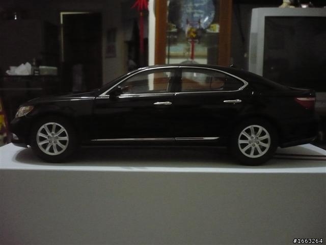 LEXUS LS460相片分享
