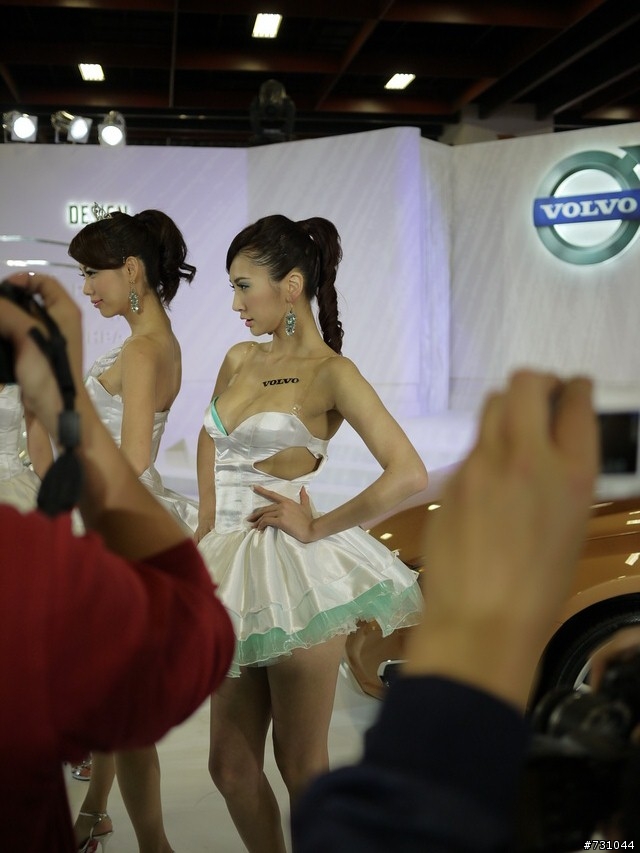 (更新(爆?S60出動))年車展2011(2010) VOLVO的SG最正最爆 CAR SHOW NEW S60 T5搶先發 呵呵