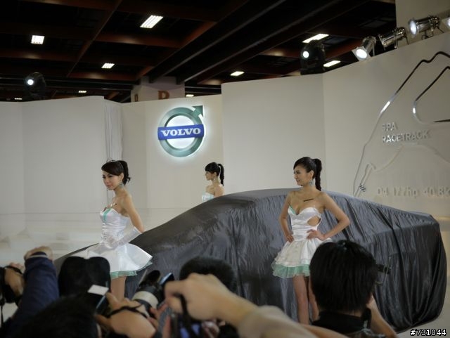 (更新(爆?S60出動))年車展2011(2010) VOLVO的SG最正最爆 CAR SHOW NEW S60 T5搶先發 呵呵