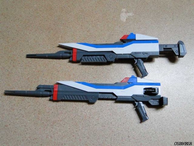 PG Strike Freedom 攻擊自由鋼彈 開箱+素組