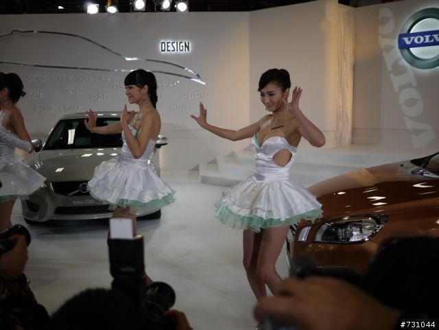 (更新(爆?S60出動))年車展2011(2010) VOLVO的SG最正最爆 CAR SHOW NEW S60 T5搶先發 呵呵