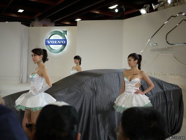 (更新(爆?S60出動))年車展2011(2010) VOLVO的SG最正最爆 CAR SHOW NEW S60 T5搶先發 呵呵