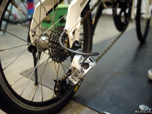 [Birdy +] 鳥車換20"輪組、鑽孔整線、Multi-S油壓避震器