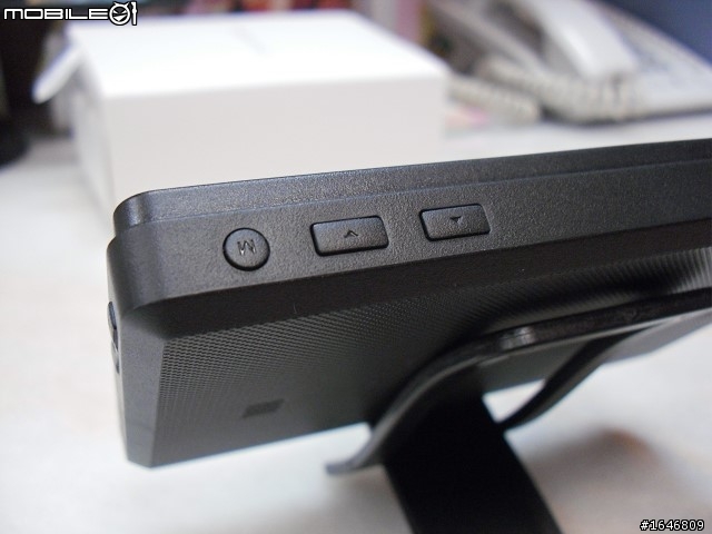 艾諾 V5000 HDG 5吋HDMI觸控 多媒體播放器 開箱!