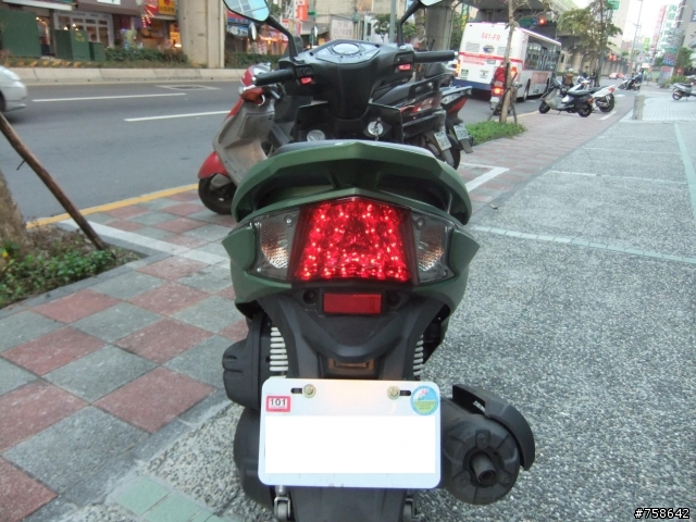 [開箱] NEW FIGHTER ZR 軍悍消光綠
