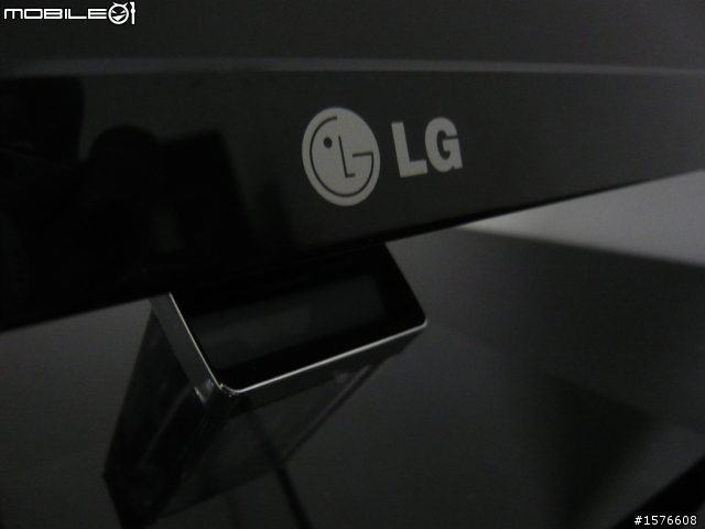 超薄1.29cm 超美型LED - LG E2360V 開箱分享