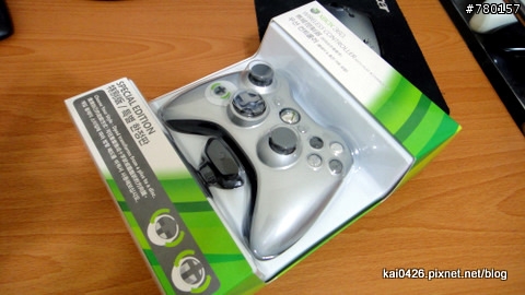 <開箱> XBOX 360 新型控制器 消光銀