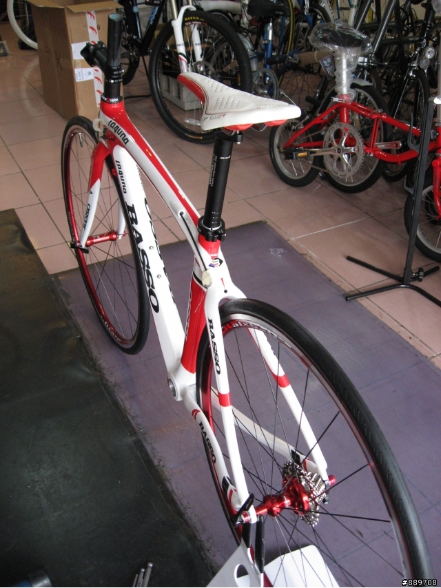 我的第一部組裝公路車BASSO Laguna