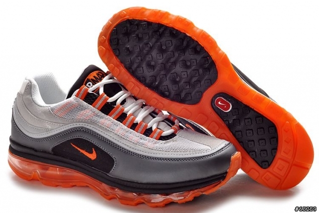 「尋問」 那裡有賣 AIR MAX 24-7  95經典色