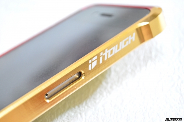 分享  I phone 4 之超人大戰鋼鐵人