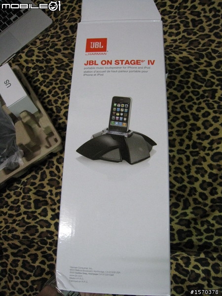 [新款四代]    IPHONE4 喇叭DOCK功能 ... JBL On Stage IV 飄洋過海開箱文 ~
