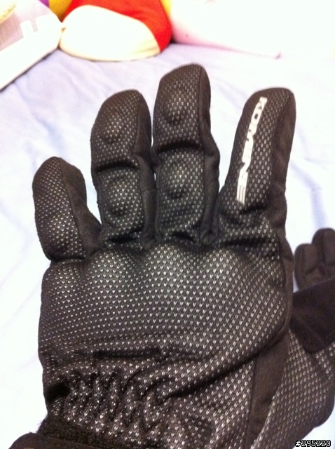 新手套入手 KOMINE GK-702