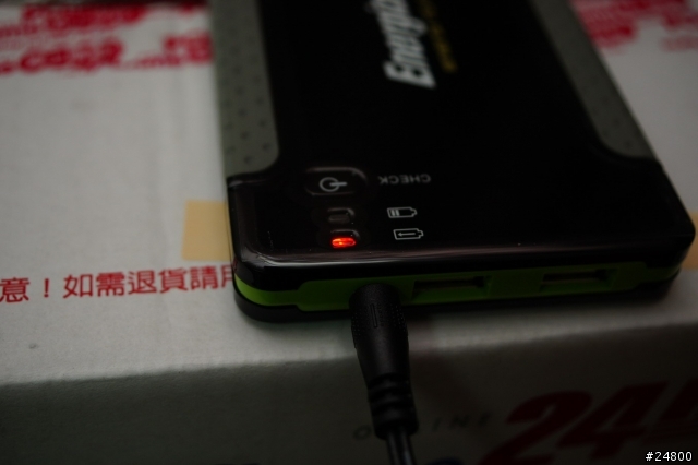 [開箱分享] Energizer XPAL XP4001 雙USB外接式移動電源
