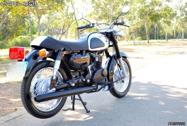 剛入手的新歡 Kawasaki B1