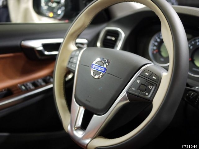 (更新(爆?S60出動))年車展2011(2010) VOLVO的SG最正最爆 CAR SHOW NEW S60 T5搶先發 呵呵