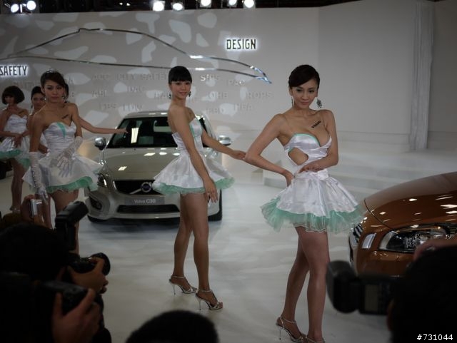 (更新(爆?S60出動))年車展2011(2010) VOLVO的SG最正最爆 CAR SHOW NEW S60 T5搶先發 呵呵