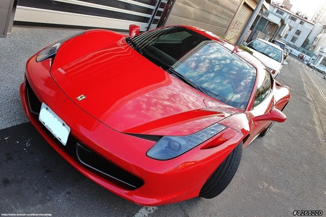 台中巧遇火紅458(圖有點多)