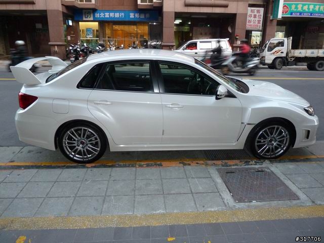 [開箱]久違的IMPREZA WRX STI SEDAN（GVF）新增底盤照片