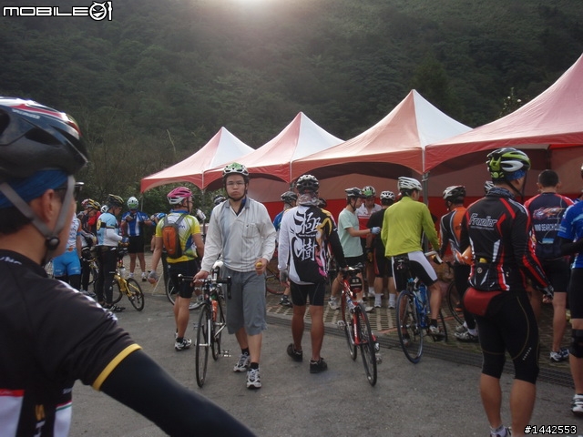 12-05 陽金p字 照片，春風車隊邊騎邊拍