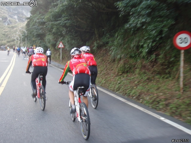 12-05 陽金p字 照片，春風車隊邊騎邊拍
