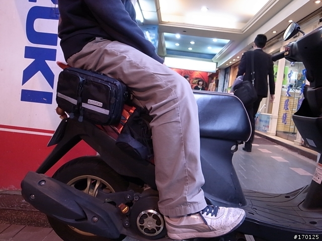 [分享] 小綿羊與擋車的魔術大空間---"馬鞍袋"!