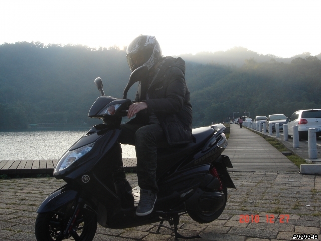 ZEUS-ZS-801 黑賽車手