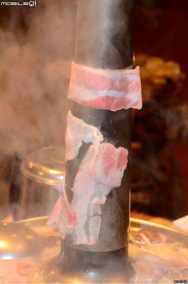 [分享]斗六桃花源餐廳的酸菜白肉鍋