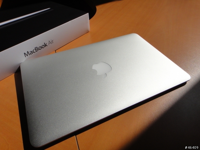 【開箱】11吋 MacbookAir 台灣版 同場加映：x-mini II 喇叭