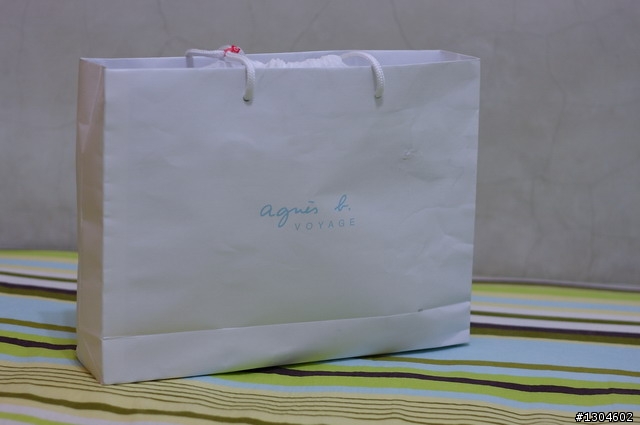 [開箱] 老姊的獨到眼光，agnes b. 低調包