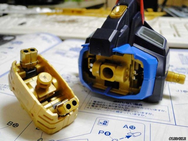 PG Strike Freedom 攻擊自由鋼彈 開箱+素組