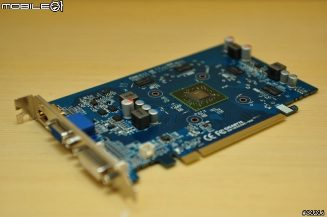 [入門卡開箱]技嘉HD5570(拳王篇)
