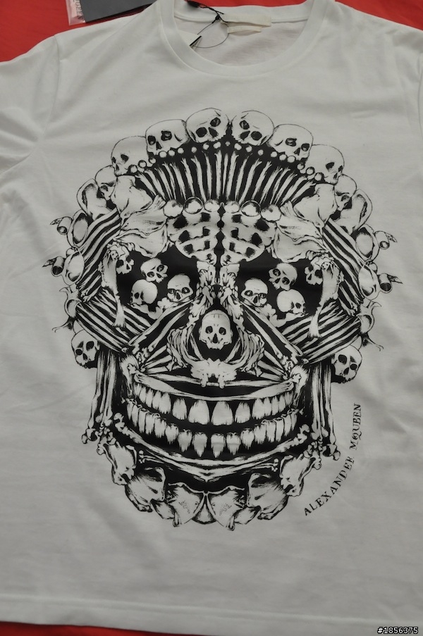 【新手分享】開箱Alexander McQuenn Bones Print T-Shirt