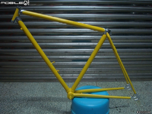 老鋼管翻新[我的假貨colnago，快樂騎乘中]    出沒地:往永安漁港沿途