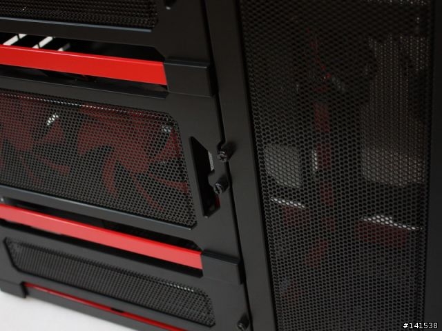 這不是樂高！他是Antec LanBoy Air玩家機殼！