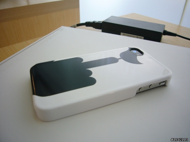 我的iphone 穿新衣 新氣象!!!!