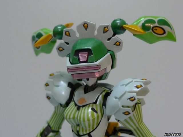 電腦戰機 1/100 飛燕女僕 萌葱白糸折鶴蘭