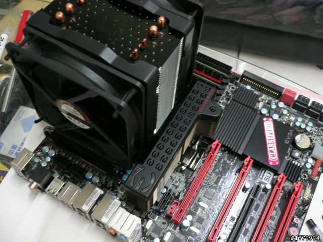 [開箱] CORSAIR A70 簡測