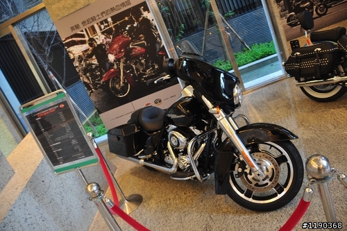 2010.12.04  台中哈雷展!!!
